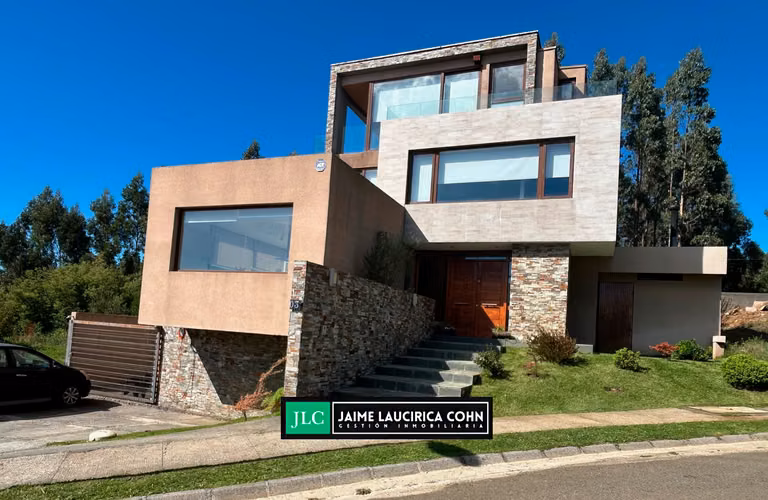 Casa en venta, condominio Alto Lafquén, subida El Venado