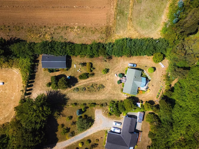 Parcela con cabañas en Frutillar Bajo (103801)