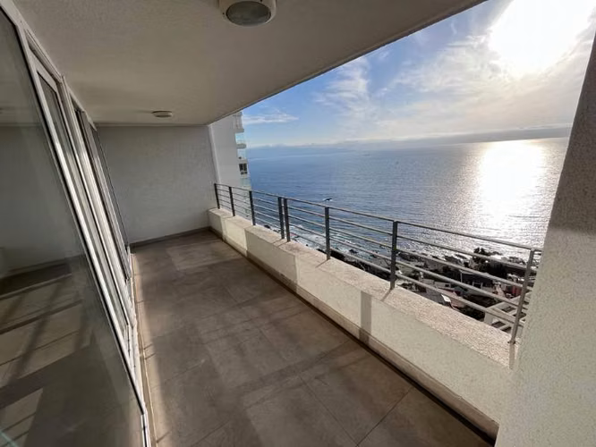 SE VENDE EXCELENTE DEPARTAMENTO EN PRIMERA LINEA R