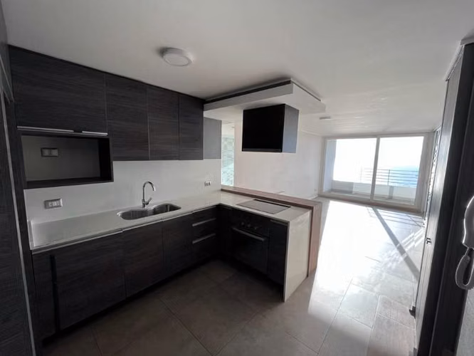 SE VENDE EXCELENTE DEPARTAMENTO EN PRIMERA LINEA R