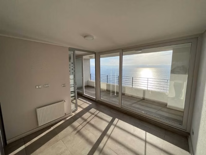 SE VENDE EXCELENTE DEPARTAMENTO EN PRIMERA LINEA R