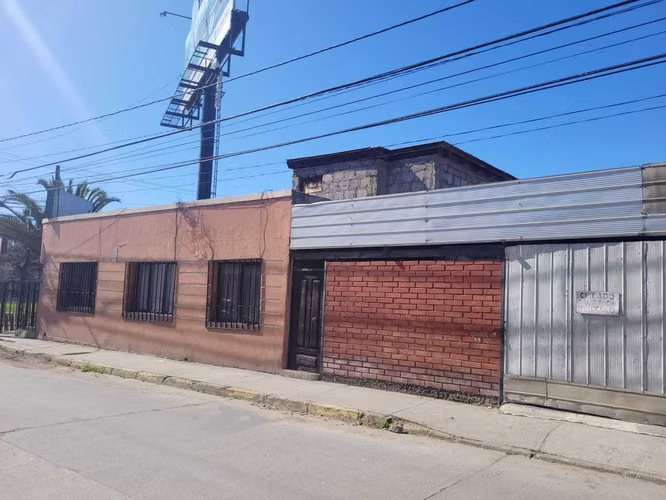 LOCAL COMERCIAL A PASOS DE LA CARRETERA  (104097)
