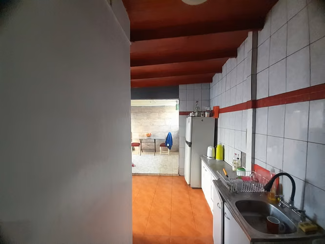 SE VENDE CASA EN CALLE GERMAN RIESCO QUILLOTA