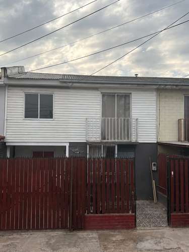 SE VENDE CASA EN CALLE GERMAN RIESCO QUILLOTA