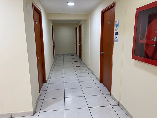 Oficinas en arriendo, calle Von Schroeders, Viña del Mar.