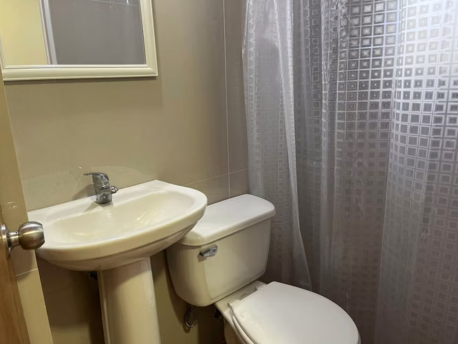 Departamento 4 dormitorios en venta, sector Oriente, Viña del Mar.