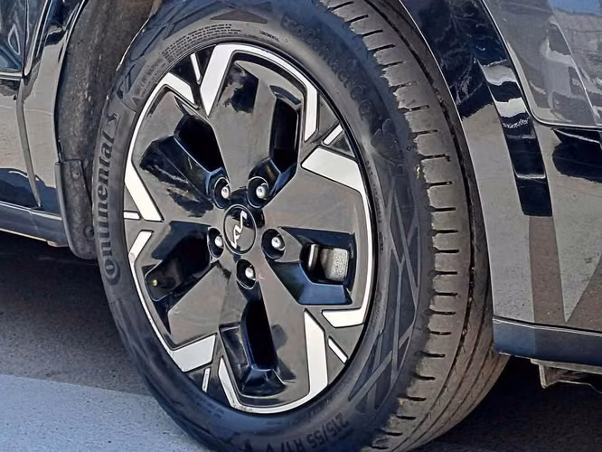 KIA NIRO 2023