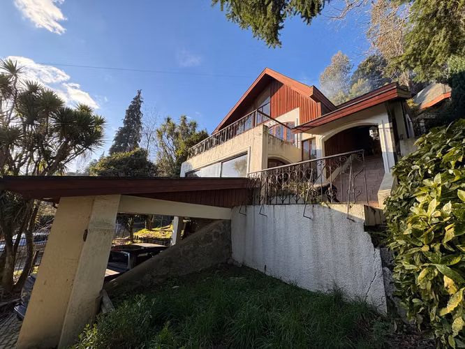 Hermosa Casa En Exclusivo Barrio De Villuco, Chiguayante.