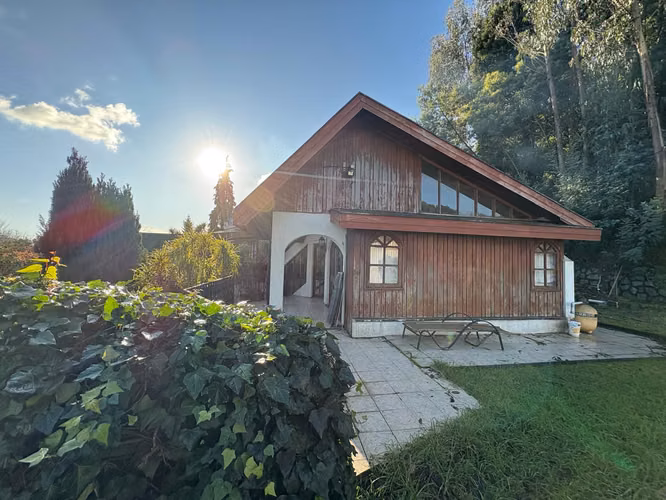 Hermosa Casa En Exclusivo Barrio De Villuco, Chiguayante.