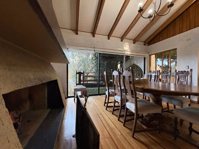 Hermosa Casa En Exclusivo Barrio De Villuco, Chiguayante.
