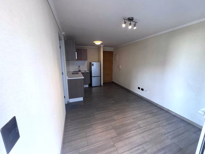 Arriendo depto 1 dorm 1 baño estacionamiento (104465)