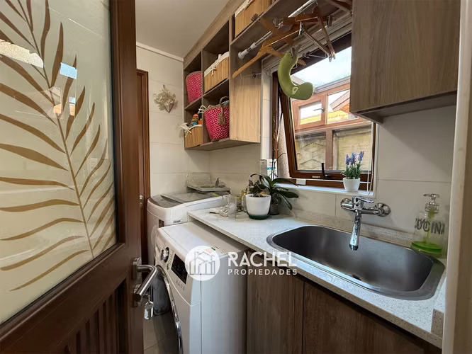 SE VENDE LINDA CASA SECTOR PONIENTE- MIRADOR DE LA FRONTERA