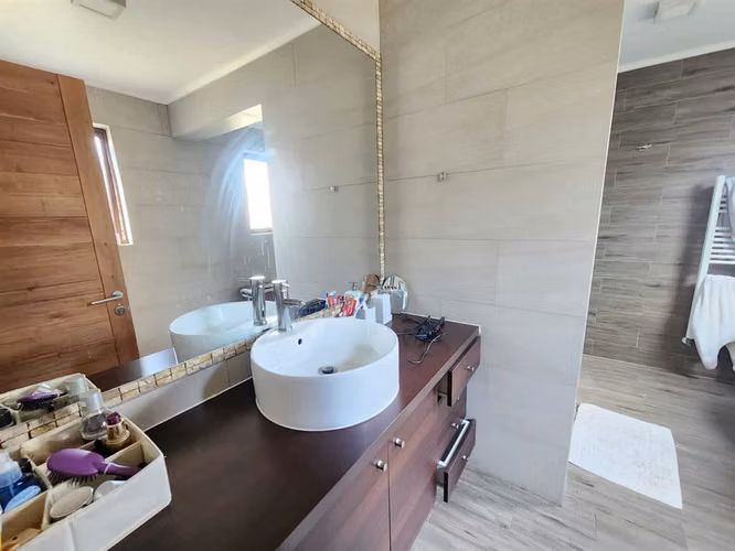 CASA Condominio Lomas de Nogales, Machalí