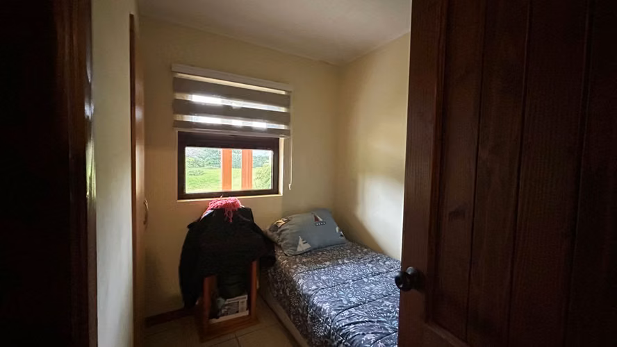 En arriendo exclusiva propiedad en condominio los cisnes