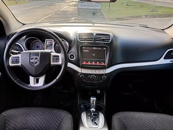 DODGE JOURNEY SE 2.4L AT  2018 - Imagen 11