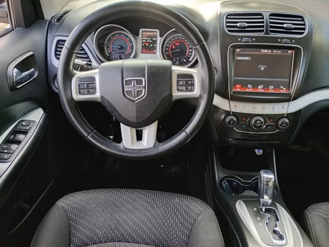 DODGE JOURNEY SE 2.4L AT  2018 - Imagen 12