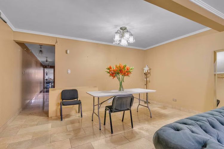 Hermosa Casa en Venta de 03 pisos (105223) - Imagen 5
