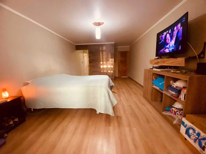 Hermosa Casa Grande de esquina En Calama (105502)