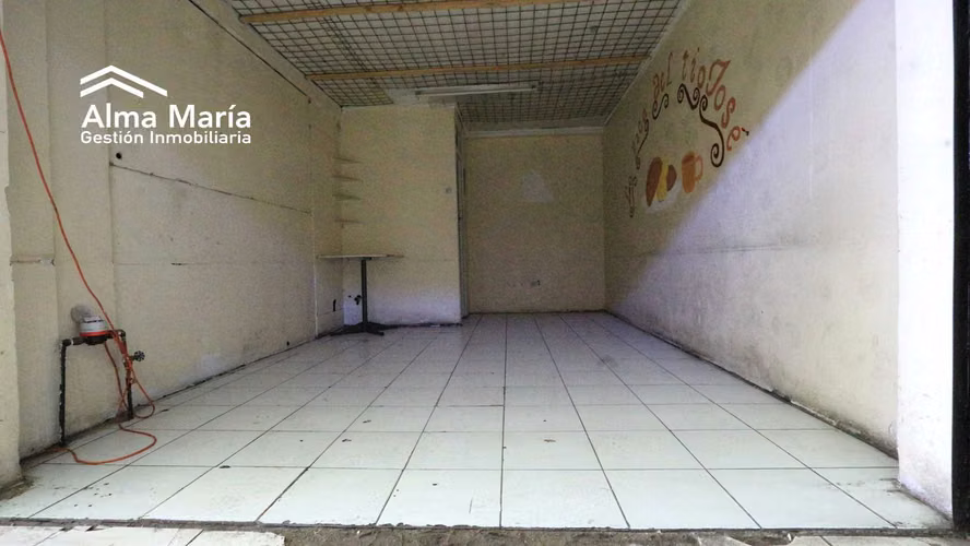 Galería comercial en venta Metro Plaza Maipú (105753)