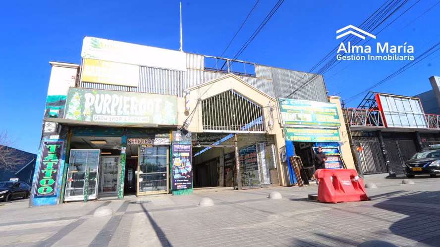 Galería comercial en venta Metro Plaza Maipú (105753)