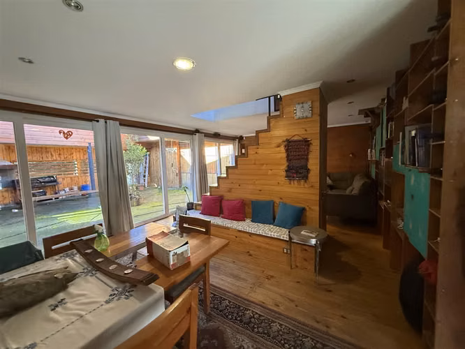 Venta De Casa Sobre Viña En Parcela Vista Al Lago + 3 Ca