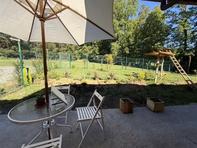 Casa En Venta De 3 Dorm. En Pucón En Canto Del Lago