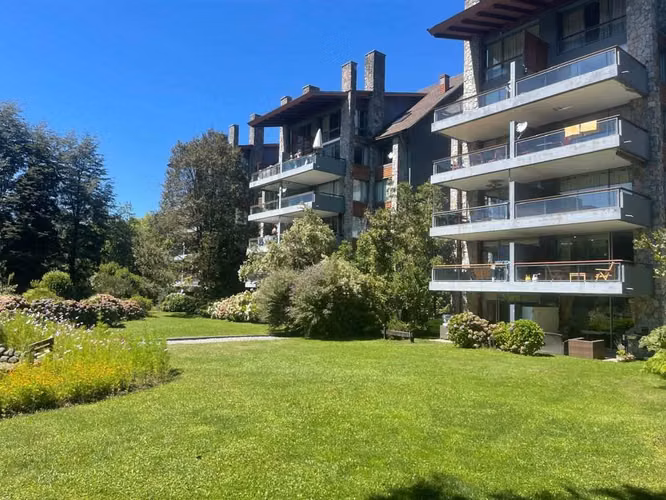 Departamento En Venta De 3 Dorm. En El Centro De Pucón