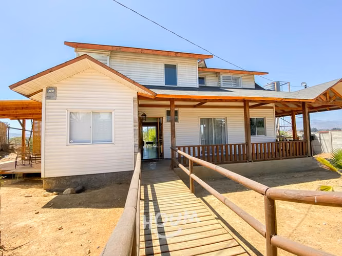 Casa en Cuatro Pinos