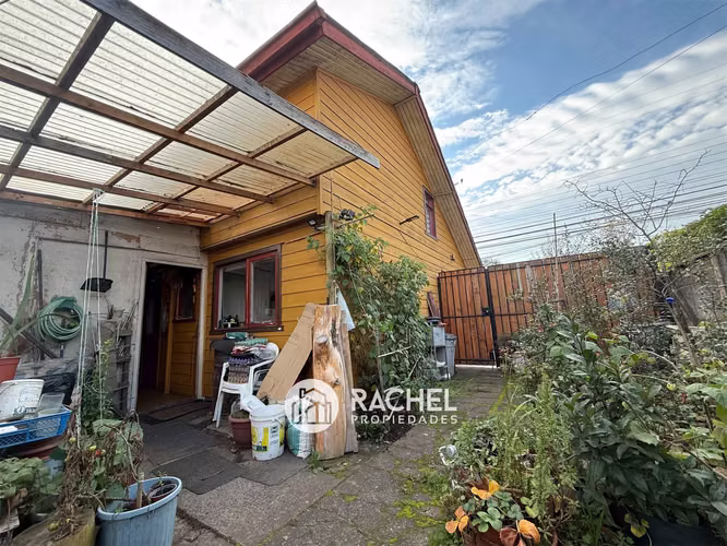 SE VENDE CASA ESQUINA EN CALLE SAN MARTIN- Ideal proyecto comercial