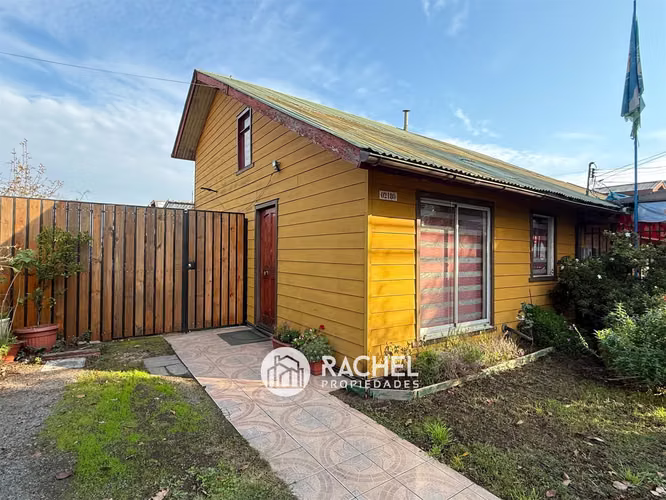 SE VENDE CASA ESQUINA EN CALLE SAN MARTIN- Ideal proyecto comercial