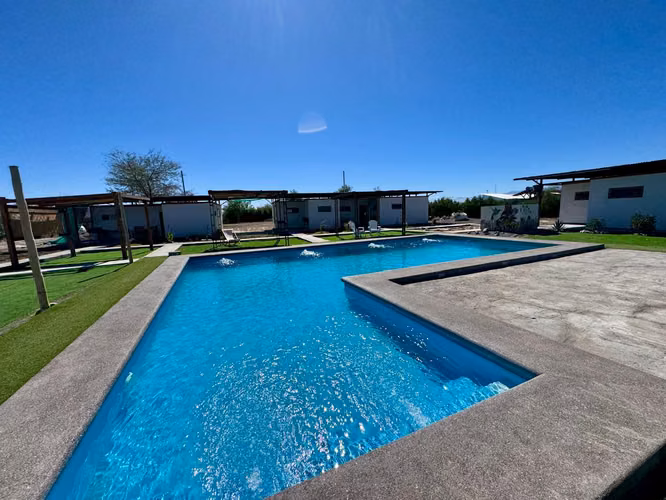 Se Vende Complejo Turístico . La Huayca.