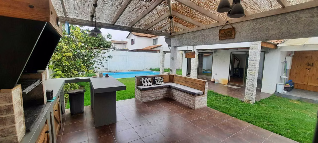 Vende Casa en El Rosario Peñuelas 4D, 3B (106263)