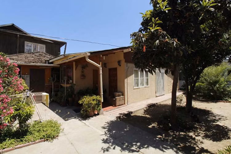 SE VENDE Gran Terreno 1350 M2 San Pablo 9143 Pudahuel OPORTUNIDAD