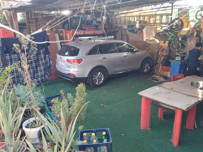 Venta Casa con Local Comercial