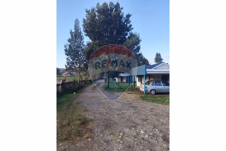Venta  4 cabañas terreno pidpid