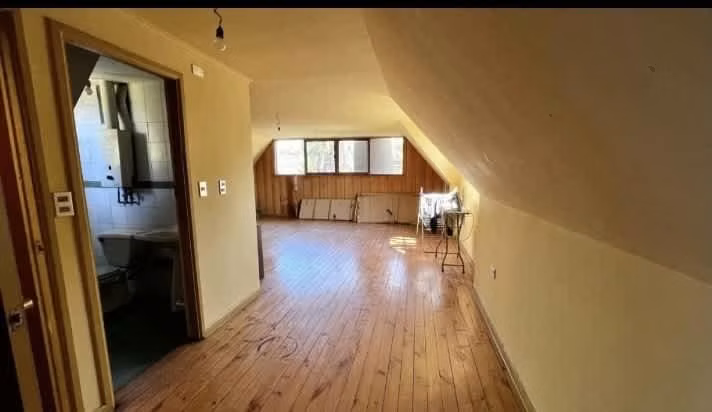 VENDO AMPLIA CASA EN CURICO - Imagen 6
