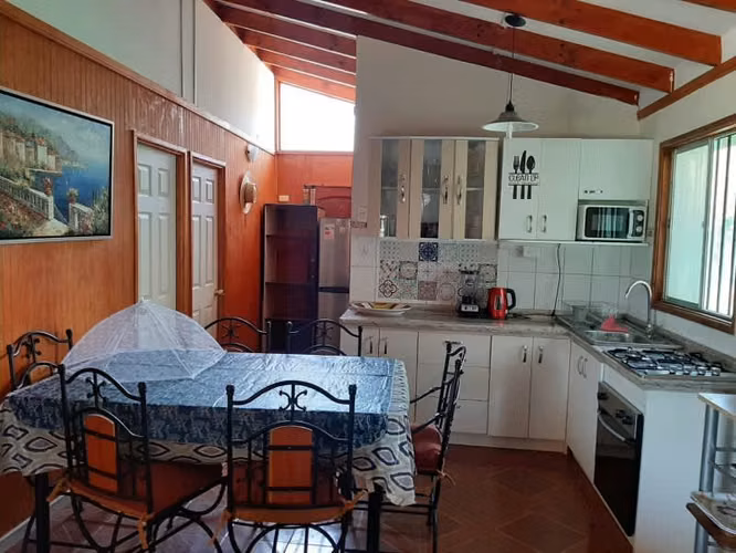 Vendo amplio terreno con hermosa casa en Olmué - Imagen 3