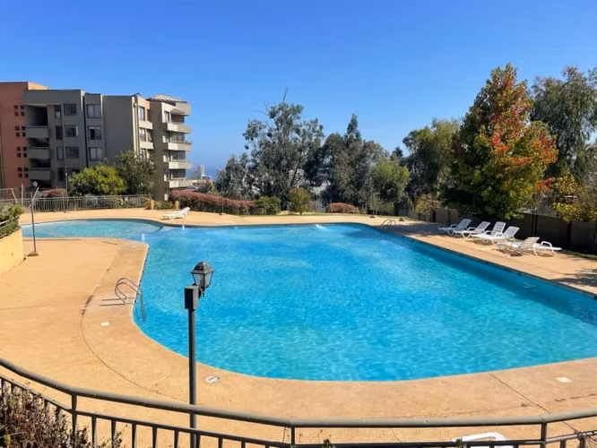 VENDO AMPLIO DEPARTAMENTO CENTRO VIÑA DEL MAR