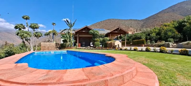 Se vende preciosa y amplia casa quinta en Olmué