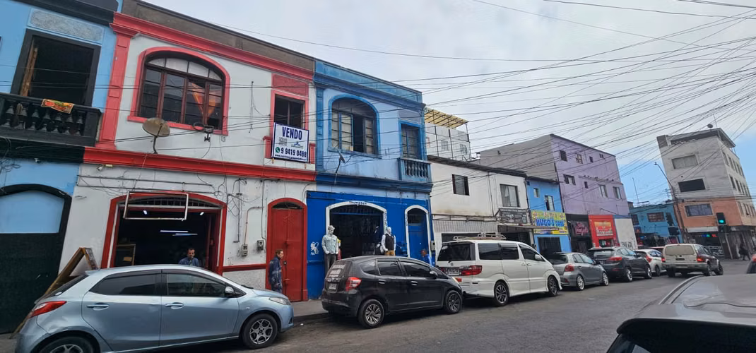 CASA EN CENTRO DE IQUIQUE THOMPSON
