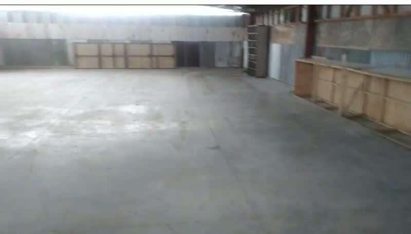 Arriendo Galpón 300m2 - Imagen 2