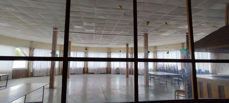 Arriendo Local Comercial Aprox 500m2
