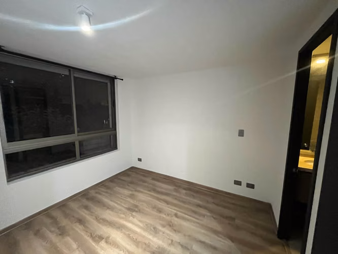 Vende departamento 1D1B Coronel Godoy (Estación Central)