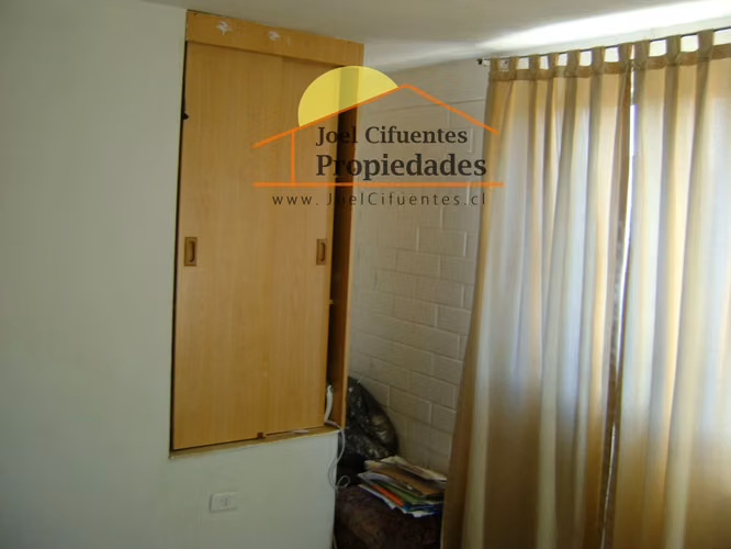 Casa sólida, pareada, buena ubicación. 3 dormitorios, 2 baños C-2384 - Imagen 9
