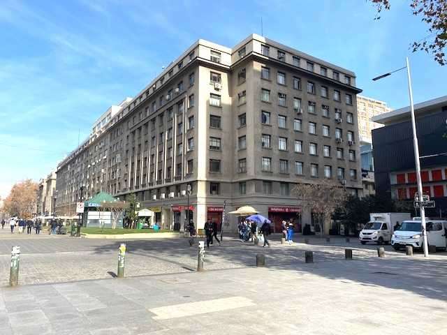 Dpto en barrio muy Seguro Paseo Bulnes  (106983)