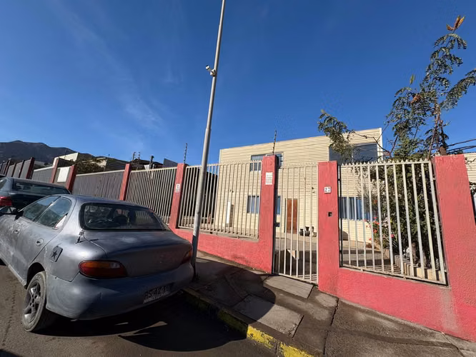 Propiedad industrial calle, pirita