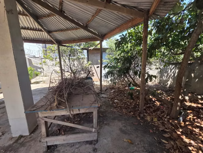 Se Vende Casa con Amplio Patio en Pompeya Sur