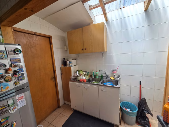 Se Vende Casa con Amplio Patio en Pompeya Sur