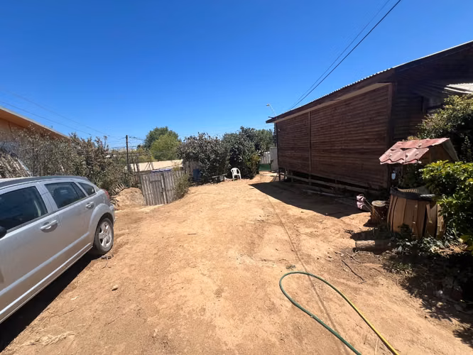 Se Vende Terreno con Casas en Belloto Sur - Imagen 3