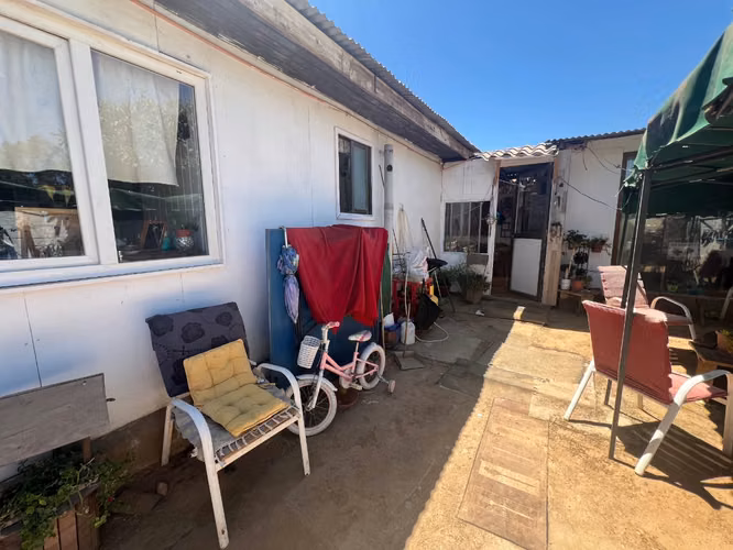 Se Vende Terreno con Casas en Belloto Sur - Imagen 8
